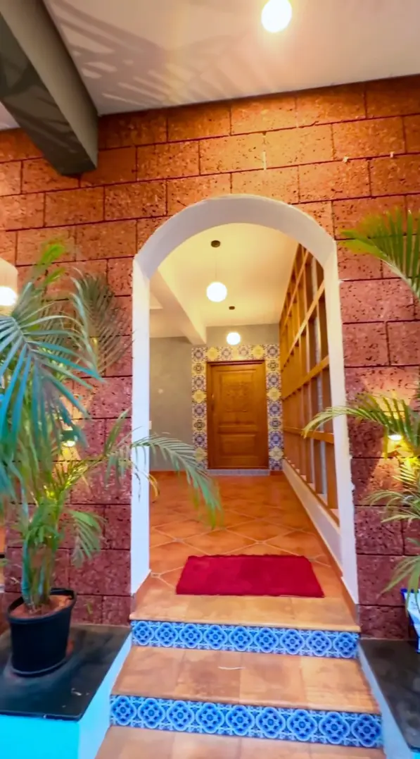 Villa Sereno - Main Entrance